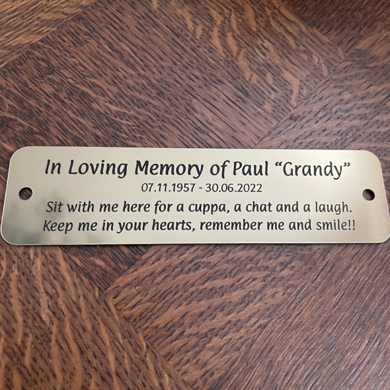 Memorial plaque in remembrance outdoor bench plaque personalised 15 x 4 or 5cm 5.9 x 1.57 or 1.96 inch various colours we also offer custom sizes